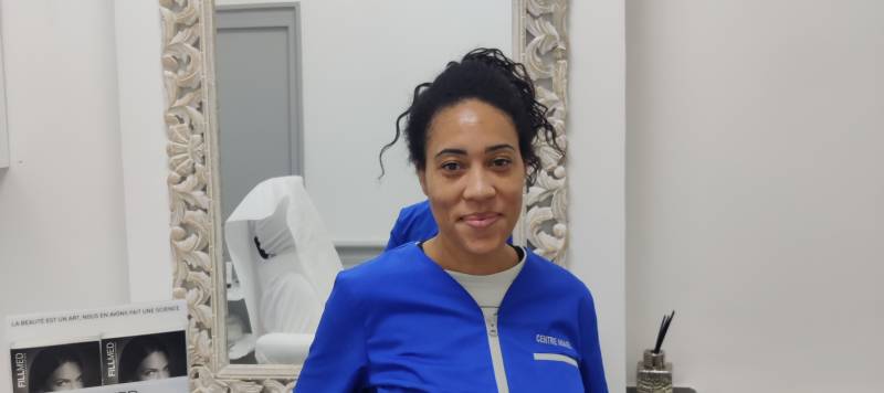 Kelly, IDE - Infirmière Diplômée d'Etat